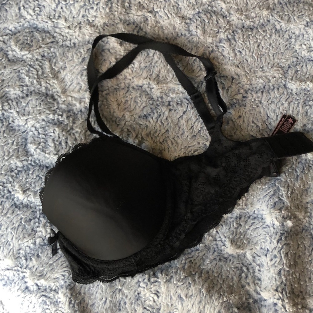 32DDD/F70 Lined Demi Black Lace Bra